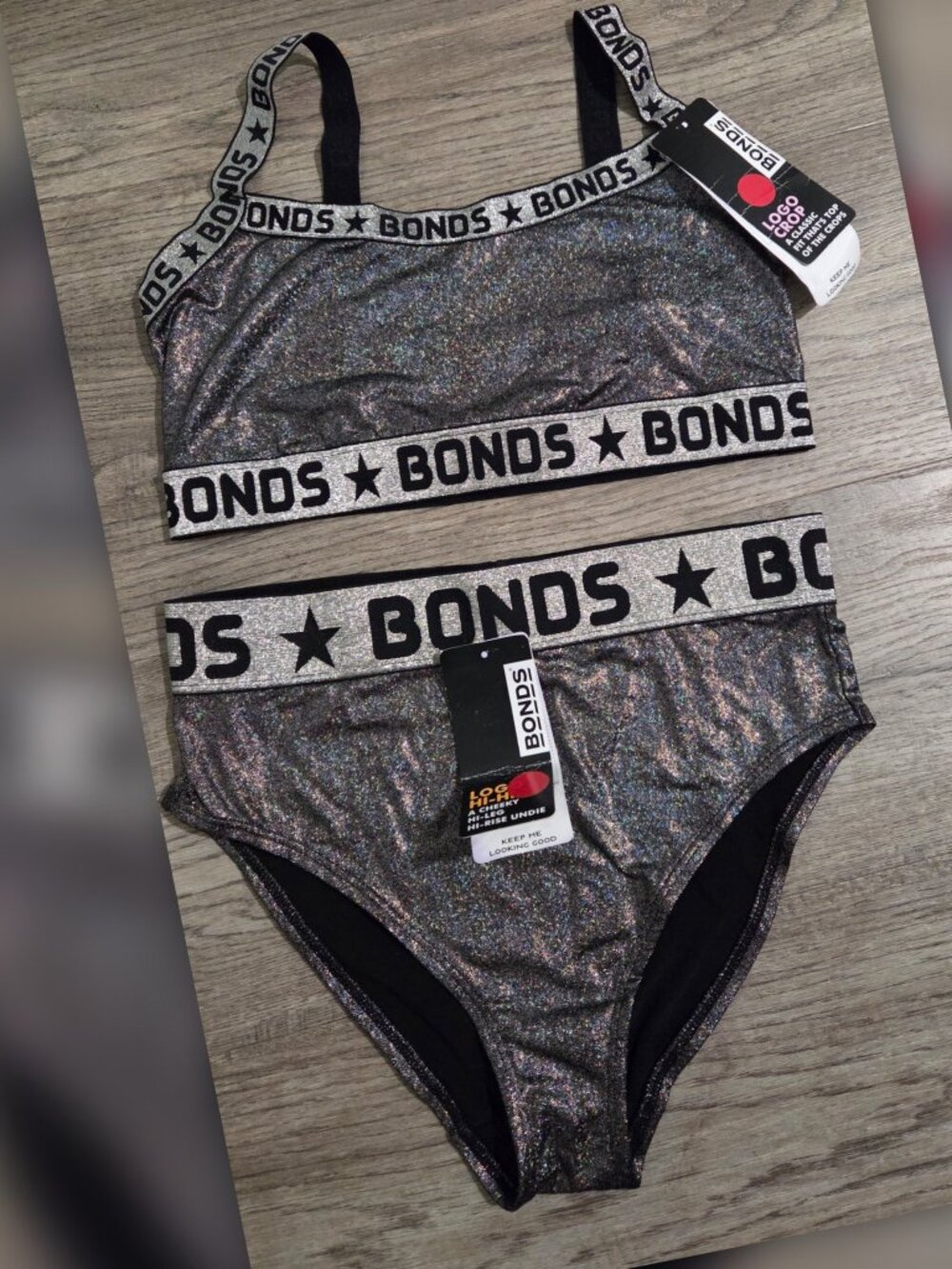 Holographic Bonds underwear set AU 14/12